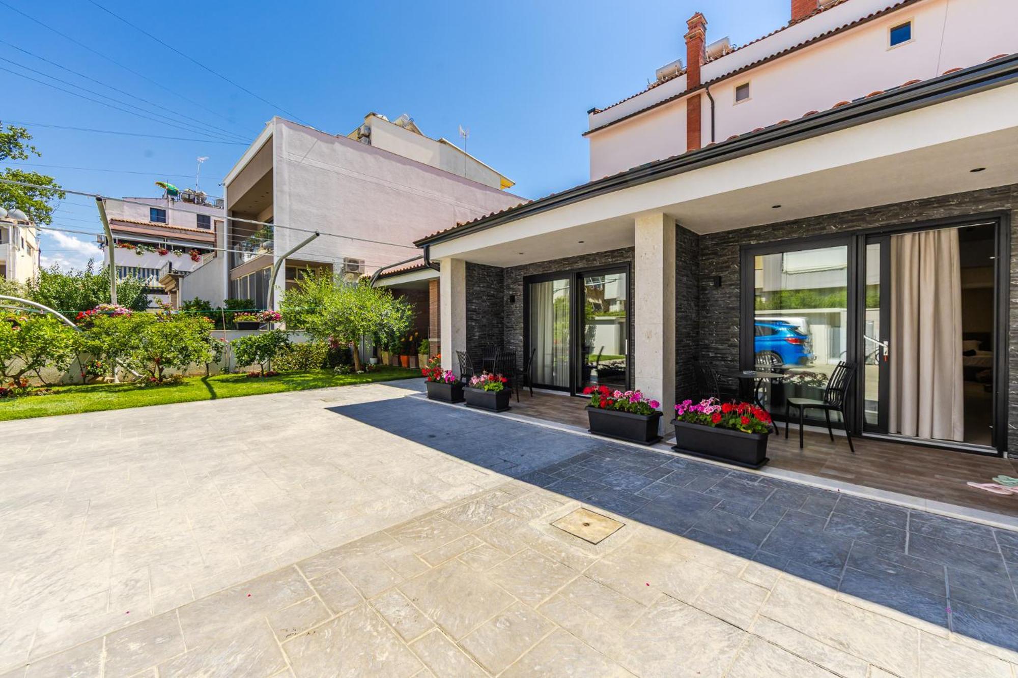 Eldo Paradise Apartment Durres